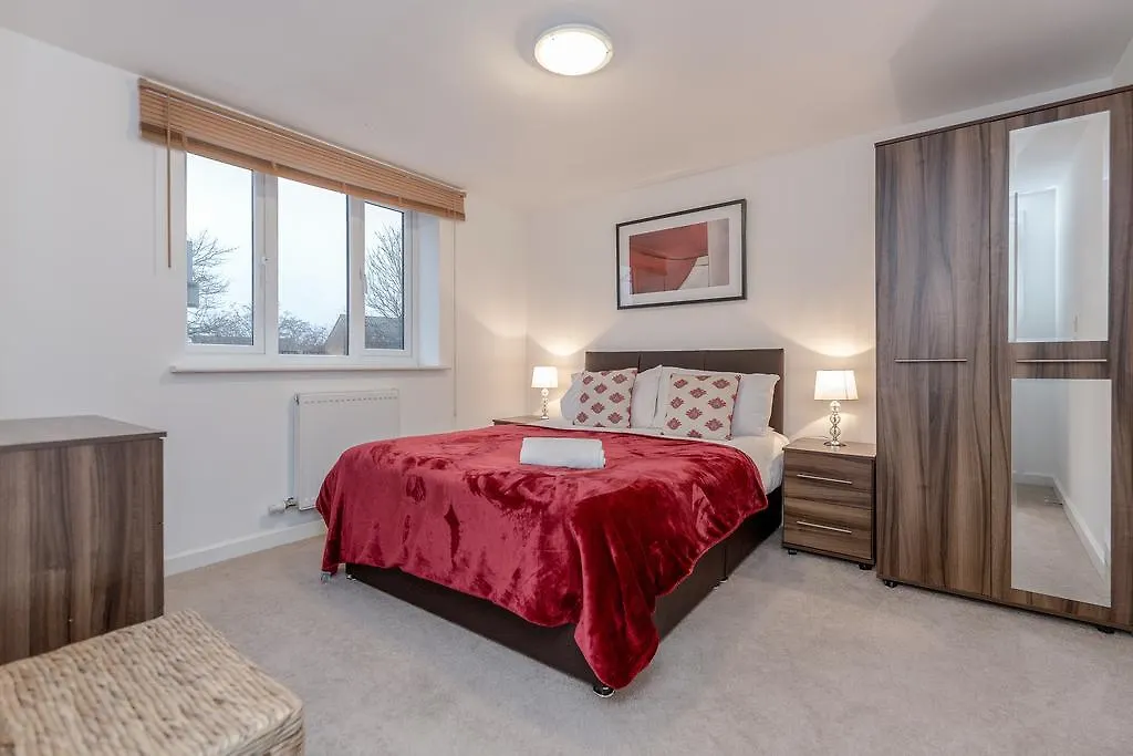 Royal Apartments - Heathrow Hillingdon