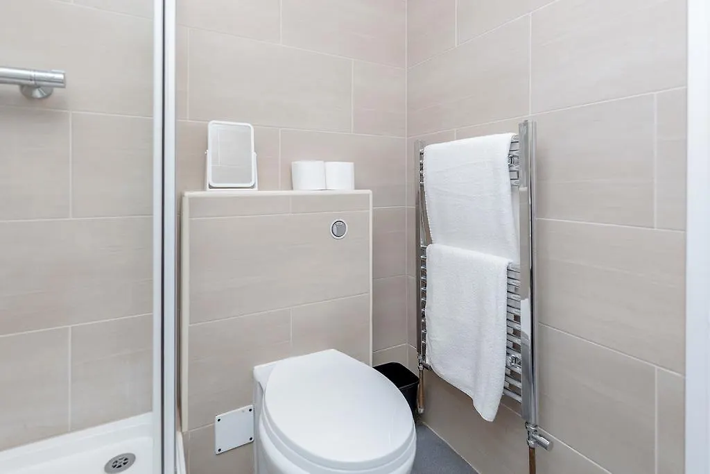 Royal Apartments - Heathrow Hillingdon 0*,  Royaume-Uni